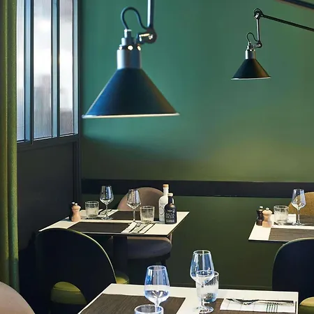 Novotel Gare De Lyon 4*
