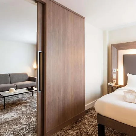 Novotel Gare De Lyon Hotel Parigi