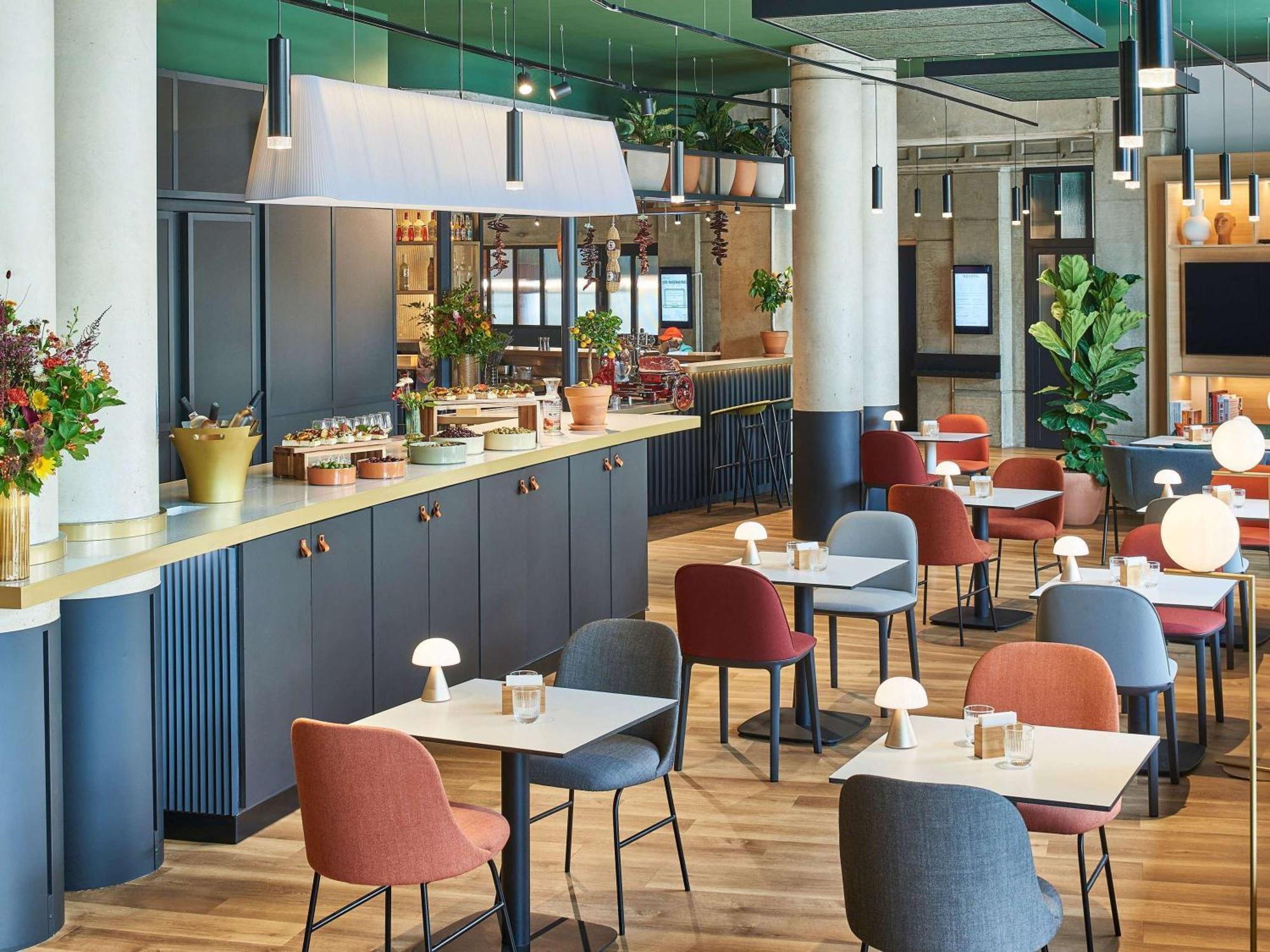 Novotel Gare De Lyon 4* Parigi