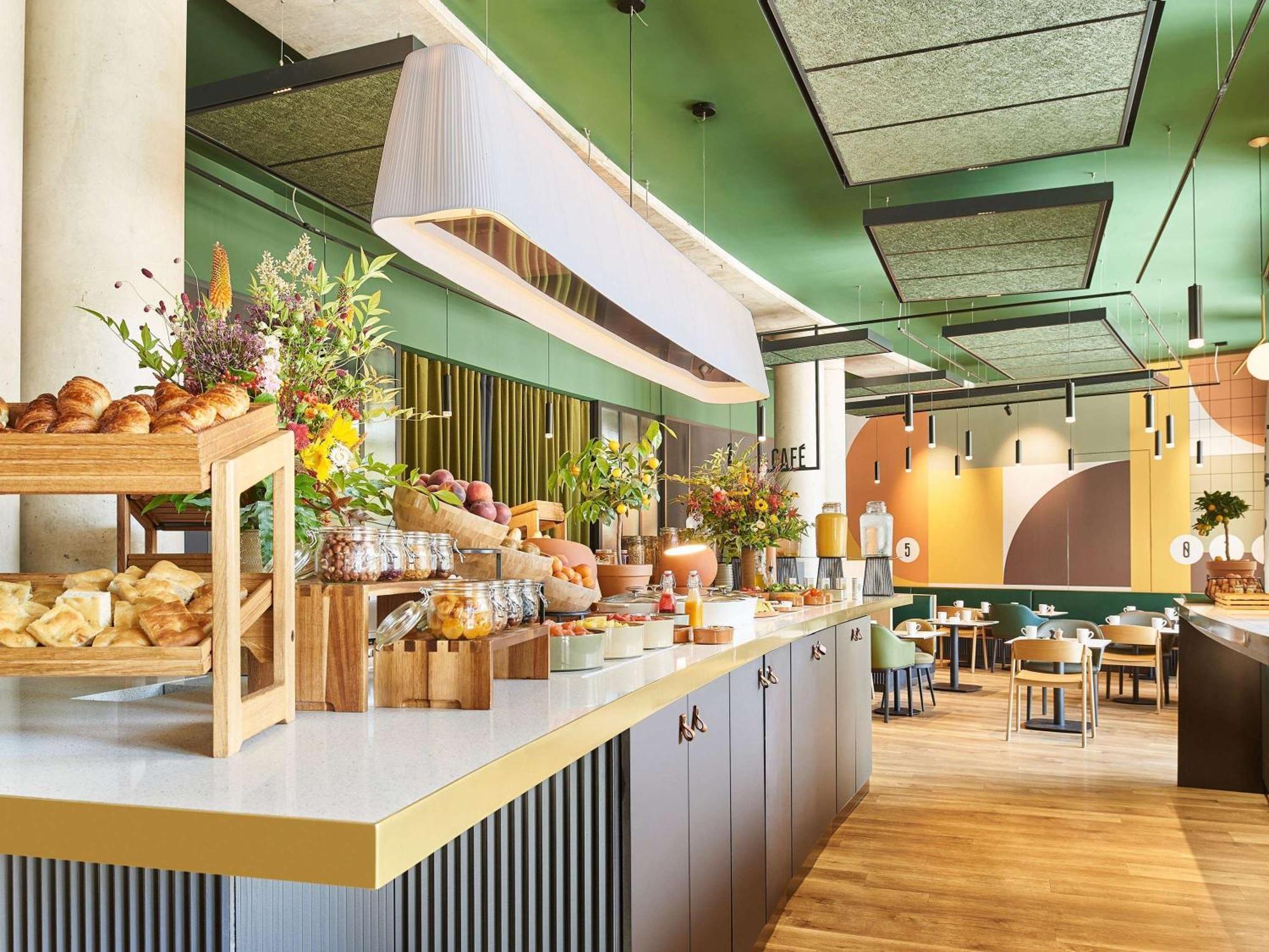 Novotel Gare De Lyon 4* Parigi