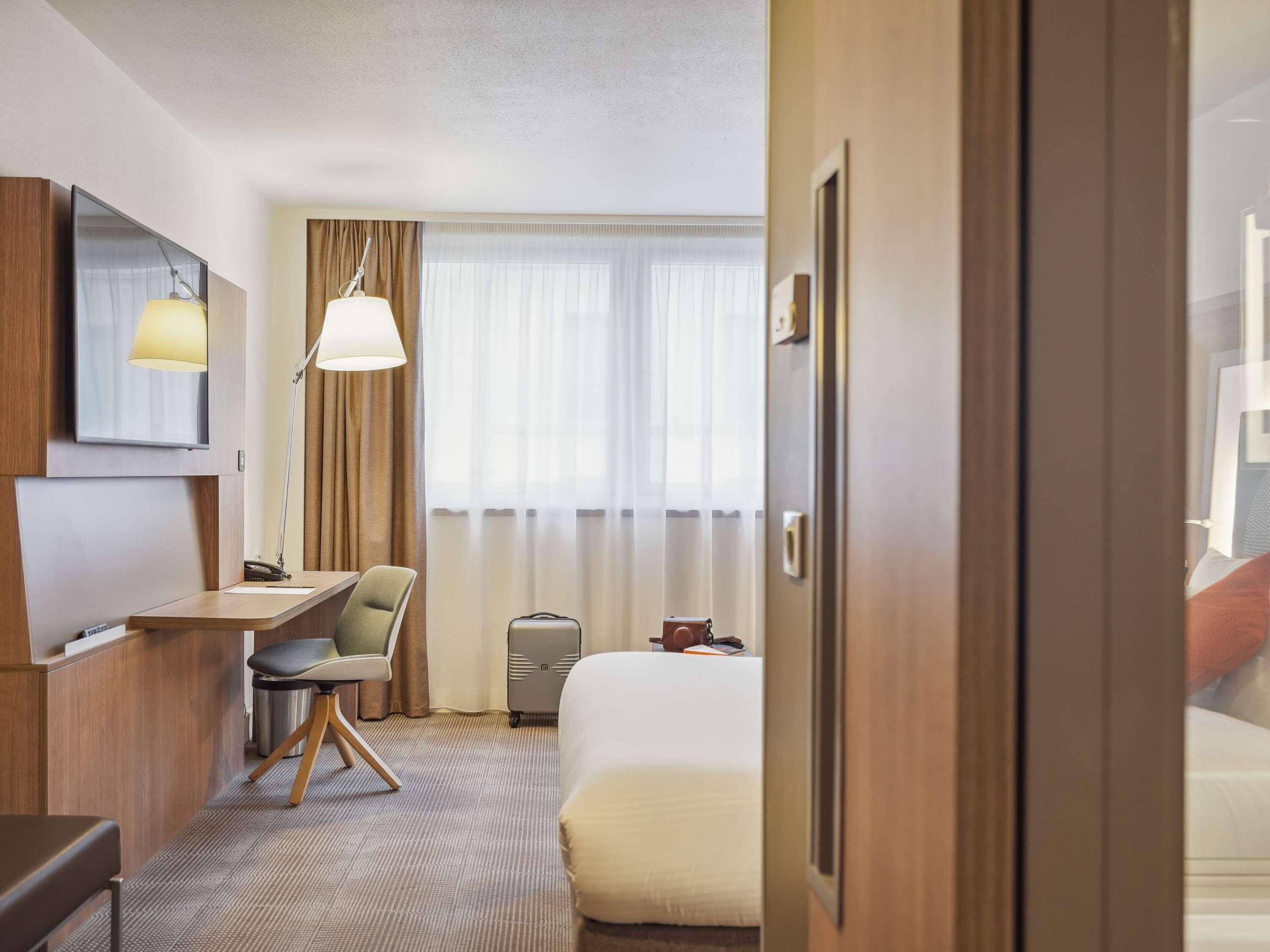 Novotel Gare De Lyon 4*